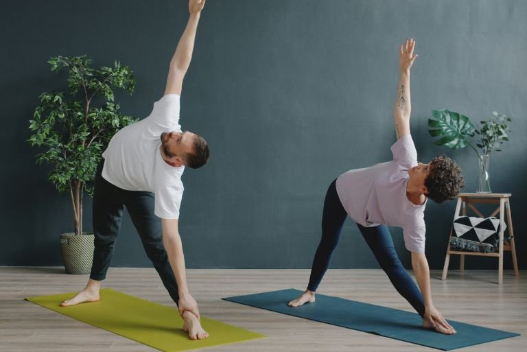 meilleurs cours yoga débutant paris